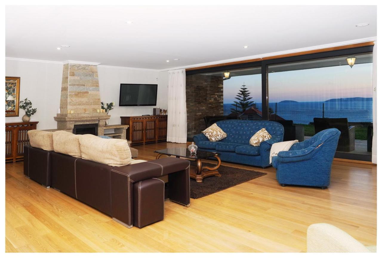 Villa Pragueira Sanxenxo ปอนเตเบดรา ภายนอก รูปภาพ