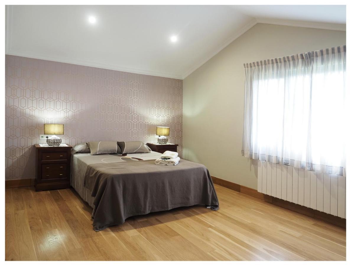 Villa Pragueira Sanxenxo ปอนเตเบดรา ภายนอก รูปภาพ