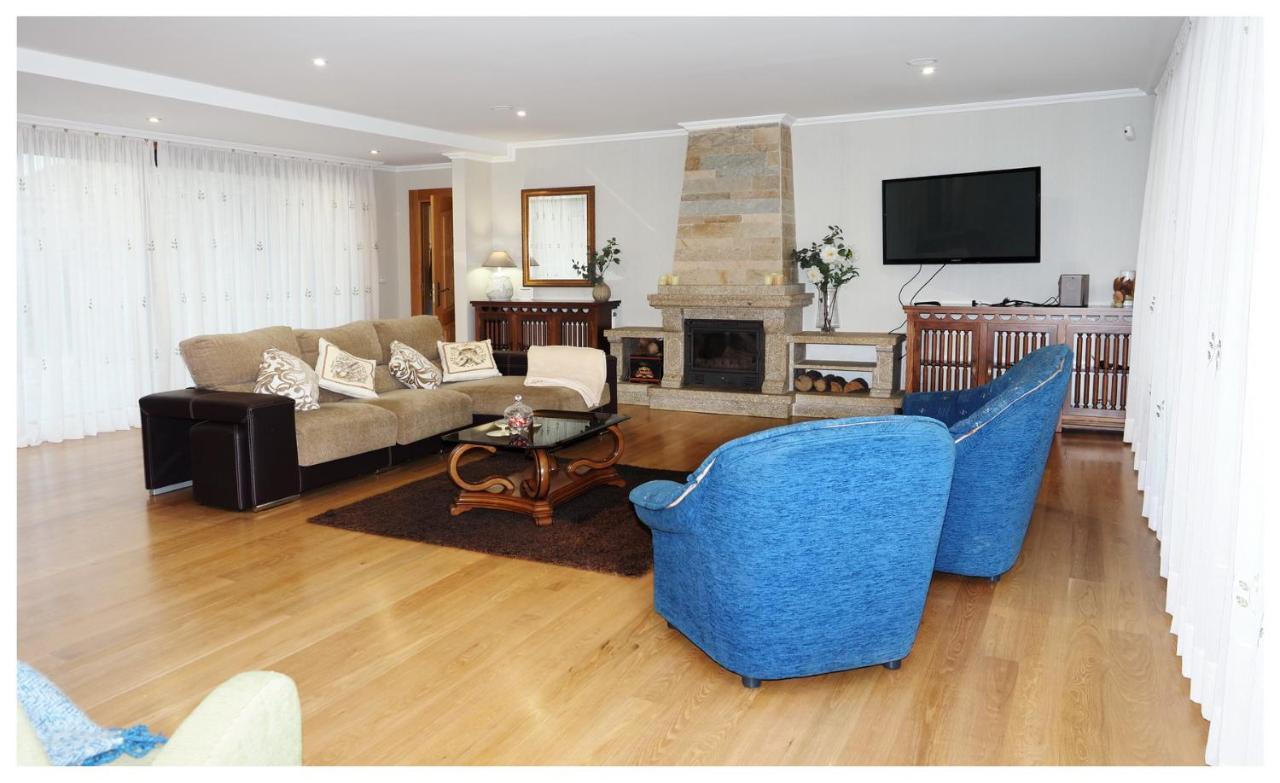 Villa Pragueira Sanxenxo ปอนเตเบดรา ภายนอก รูปภาพ