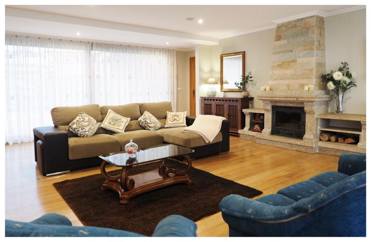 Villa Pragueira Sanxenxo ปอนเตเบดรา ภายนอก รูปภาพ